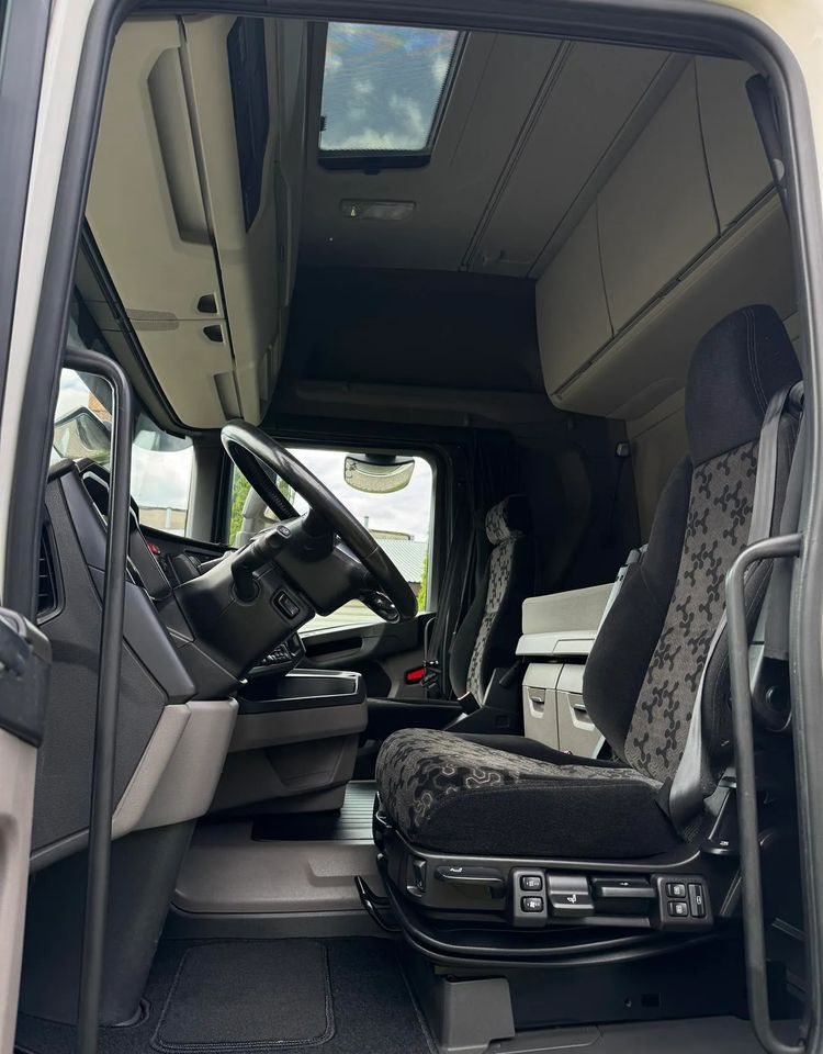 Scania R450 - Τράκτορας: φωτογραφία 3 Scania R450 - Τράκτορας: φωτογραφία 3