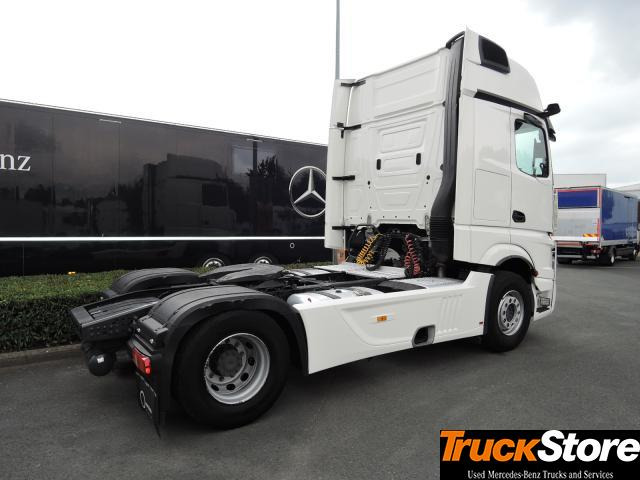 Mercedes-Benz Actros 1845 LS - Τράκτορας: φωτογραφία 4 Mercedes-Benz Actros 1845 LS - Τράκτορας: φωτογραφία 4
