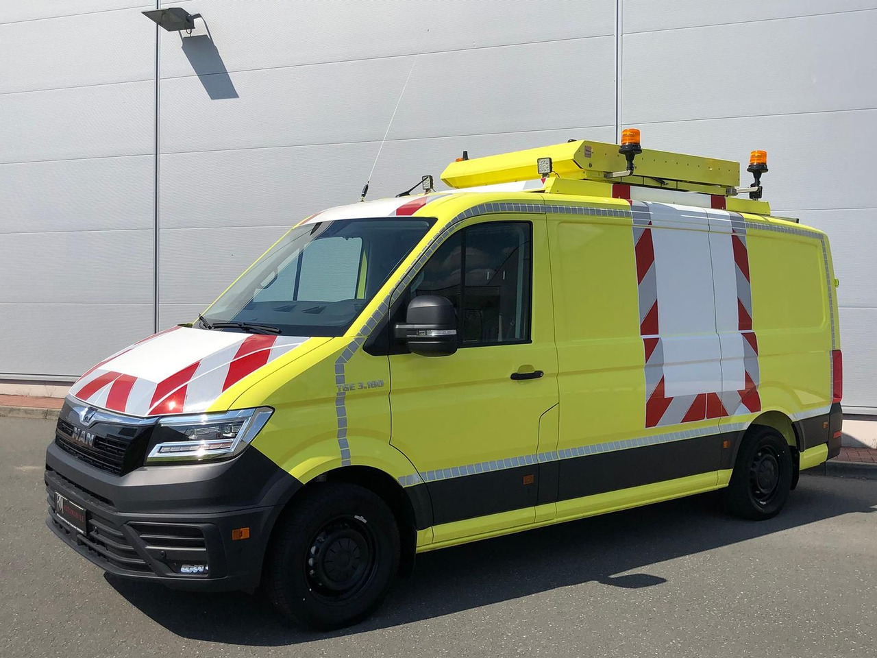 MAN TGE 3.180 L3H2 BF 4 BEGLEITFAHRZEUG ACC LED NAVI - Αυτοκίνητο: φωτογραφία 1 MAN TGE 3.180 L3H2 BF 4 BEGLEITFAHRZEUG ACC LED NAVI - Αυτοκίνητο: φωτογραφία 1