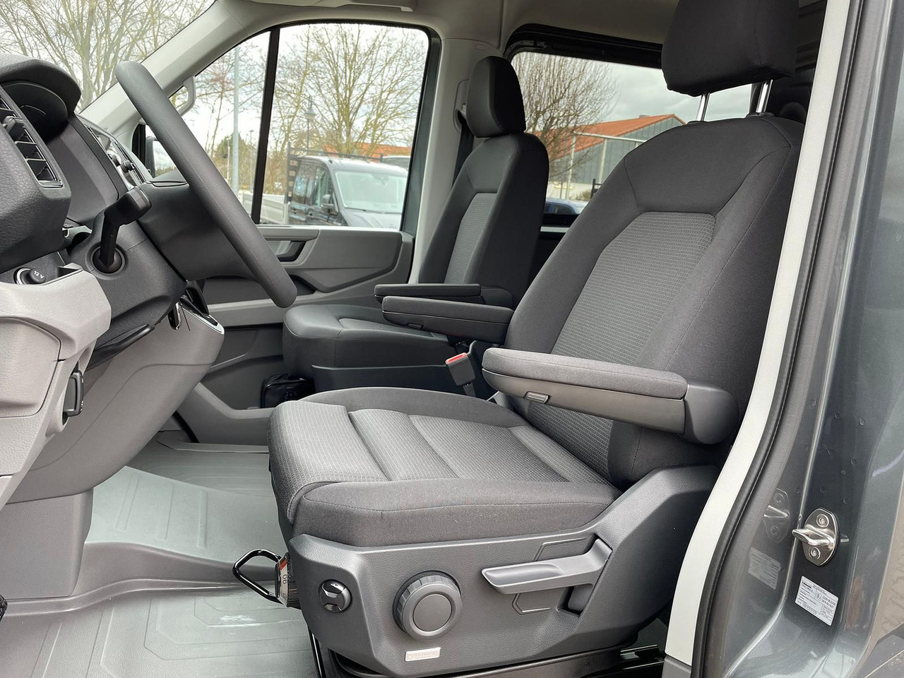 Βαν, Διπλοκάμπινο ελαφρύ επαγγελματικό MAN TGE 3.180 L3H2 MIXTO AUTOM ACC LED AHK DAB: φωτογραφία 19 Βαν, Διπλοκάμπινο ελαφρύ επαγγελματικό MAN TGE 3.180 L3H2 MIXTO AUTOM ACC LED AHK DAB: φωτογραφία 19