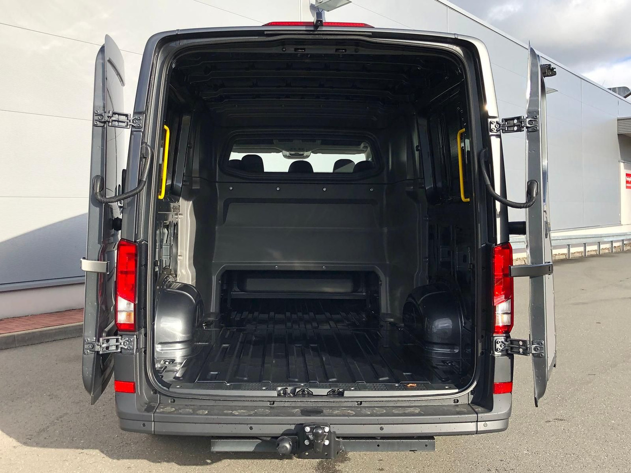 Βαν, Διπλοκάμπινο ελαφρύ επαγγελματικό MAN TGE 3.180 L3H2 MIXTO AUTOM ACC LED AHK DAB: φωτογραφία 14 Βαν, Διπλοκάμπινο ελαφρύ επαγγελματικό MAN TGE 3.180 L3H2 MIXTO AUTOM ACC LED AHK DAB: φωτογραφία 14