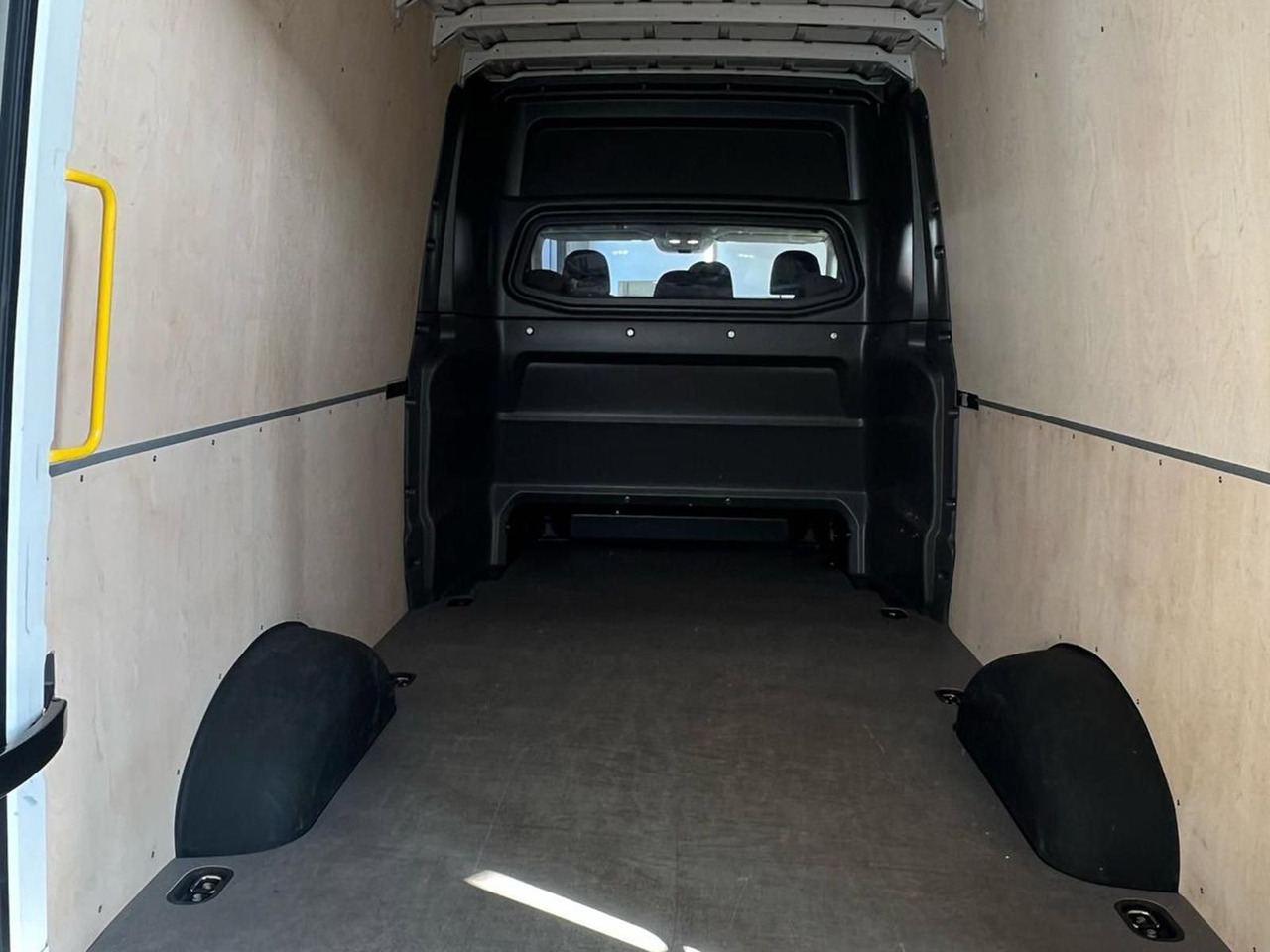 MAN TGE 3.180 L3H3 MIXTO 4x4 STANDHZ DIFF AHK ACC - Ελαφρύ επαγγελματικό: φωτογραφία 5 MAN TGE 3.180 L3H3 MIXTO 4x4 STANDHZ DIFF AHK ACC - Ελαφρύ επαγγελματικό: φωτογραφία 5