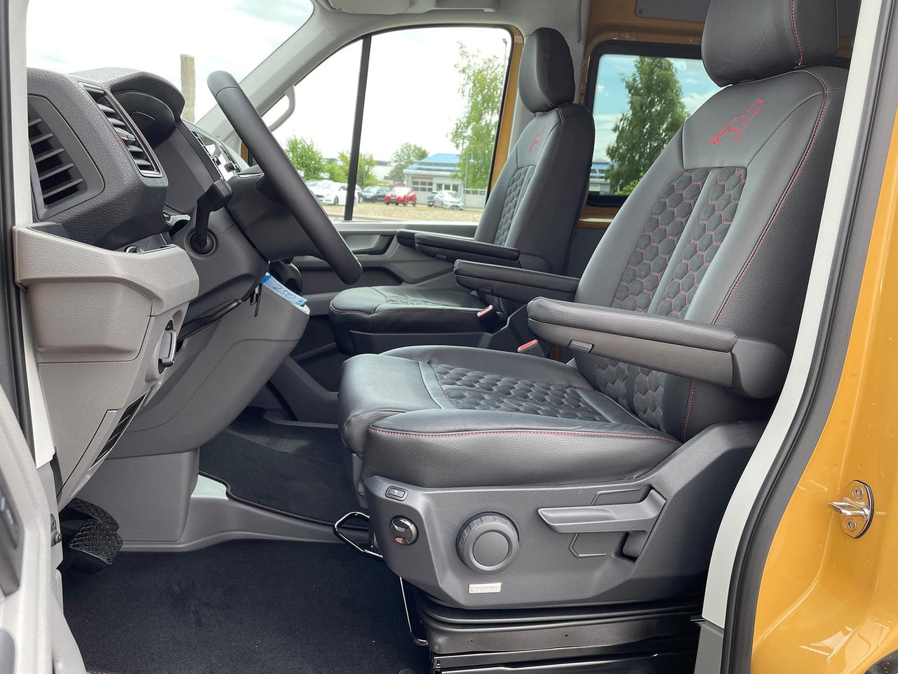 Καινούριο Βαν, Διπλοκάμπινο ελαφρύ επαγγελματικό MAN TGE 3.180 L3H3 MIXTO Individual Lion S ACC LED: φωτογραφία 14 Καινούριο Βαν, Διπλοκάμπινο ελαφρύ επαγγελματικό MAN TGE 3.180 L3H3 MIXTO Individual Lion S ACC LED: φωτογραφία 14