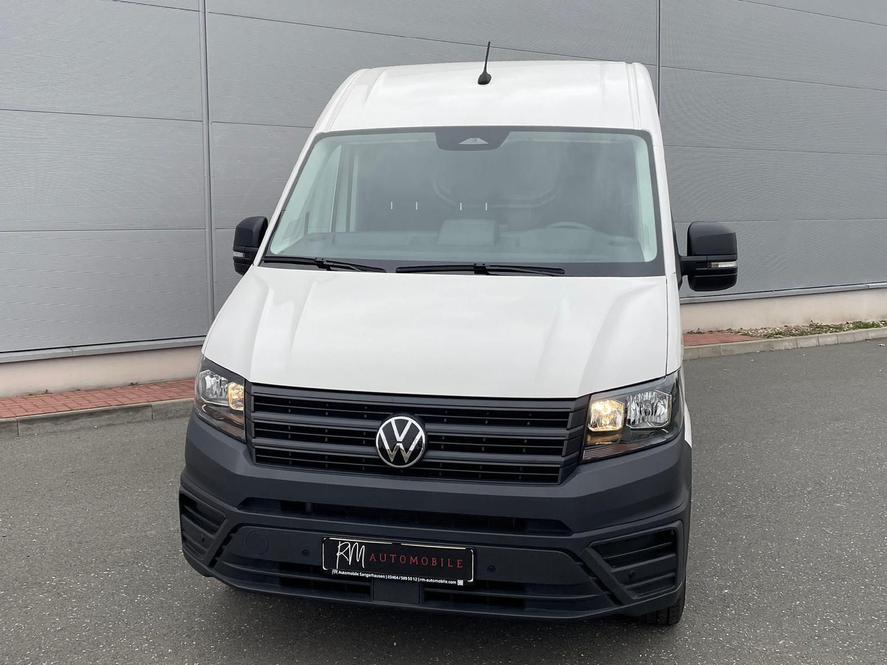 Volkswagen Crafter Kasten 35 L3H3 Autom. NAVI DAB PDC TEMP - Επιβατικό βαν: φωτογραφία 4 Volkswagen Crafter Kasten 35 L3H3 Autom. NAVI DAB PDC TEMP - Επιβατικό βαν: φωτογραφία 4