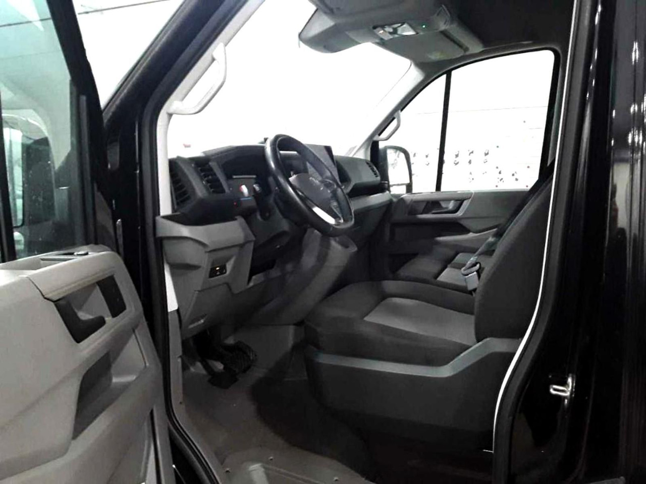 Volkswagen Crafter Kasten 35 L3H3 NAVI KLIMA DAB PDC - Επιβατικό βαν: φωτογραφία 3 Volkswagen Crafter Kasten 35 L3H3 NAVI KLIMA DAB PDC - Επιβατικό βαν: φωτογραφία 3