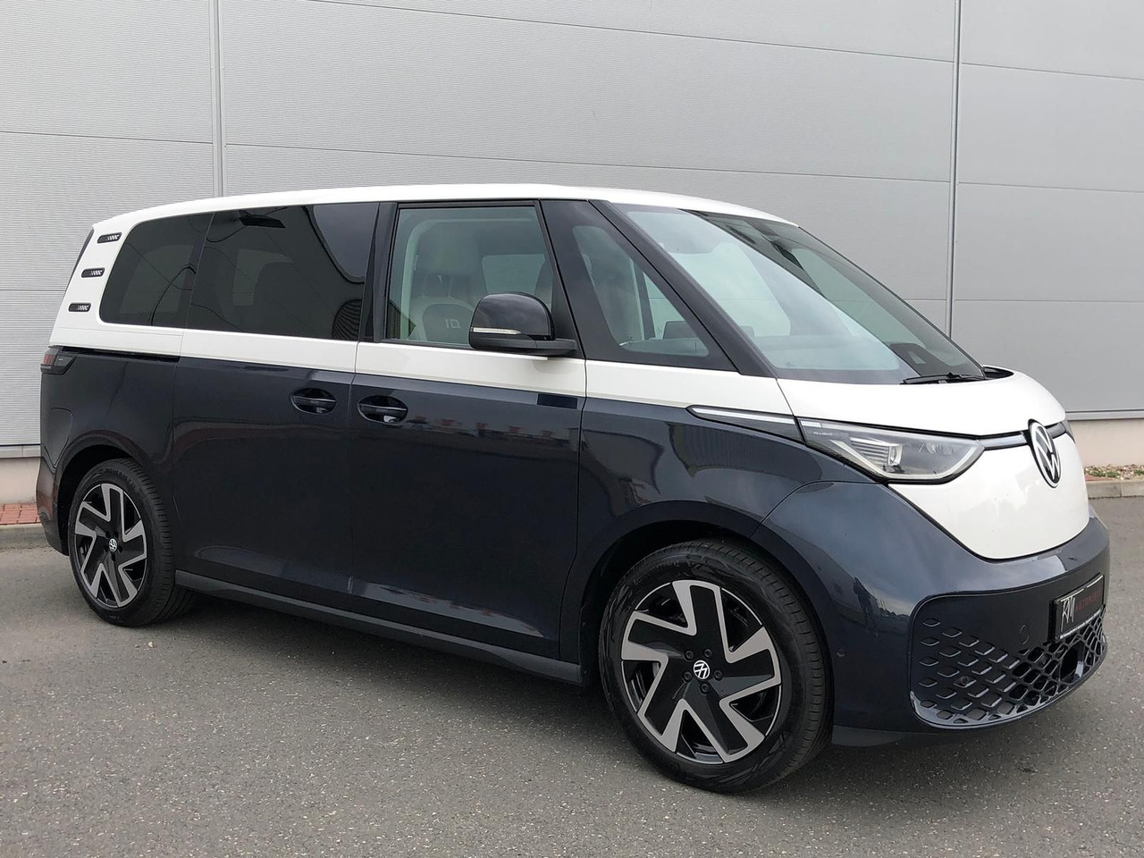 Volkswagen ID. Buzz 150 kW Pro AHK ACC MATRIX LED KEYLESS - Μικρό λεωφορείο, Ηλεκτρικό λεωφορείο: φωτογραφία 2 Volkswagen ID. Buzz 150 kW Pro AHK ACC MATRIX LED KEYLESS - Μικρό λεωφορείο, Ηλεκτρικό λεωφορείο: φωτογραφία 2