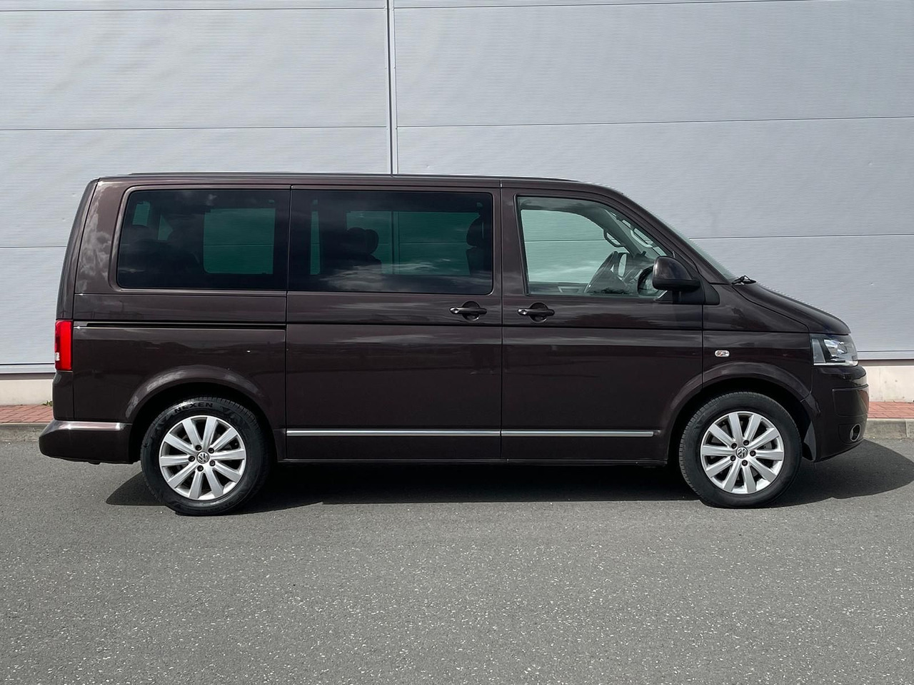 Volkswagen T5 Multivan Highline 4M LEDER AHK MFL - Μικρό λεωφορείο, Επιβατικό βαν: φωτογραφία 5 Volkswagen T5 Multivan Highline 4M LEDER AHK MFL - Μικρό λεωφορείο, Επιβατικό βαν: φωτογραφία 5