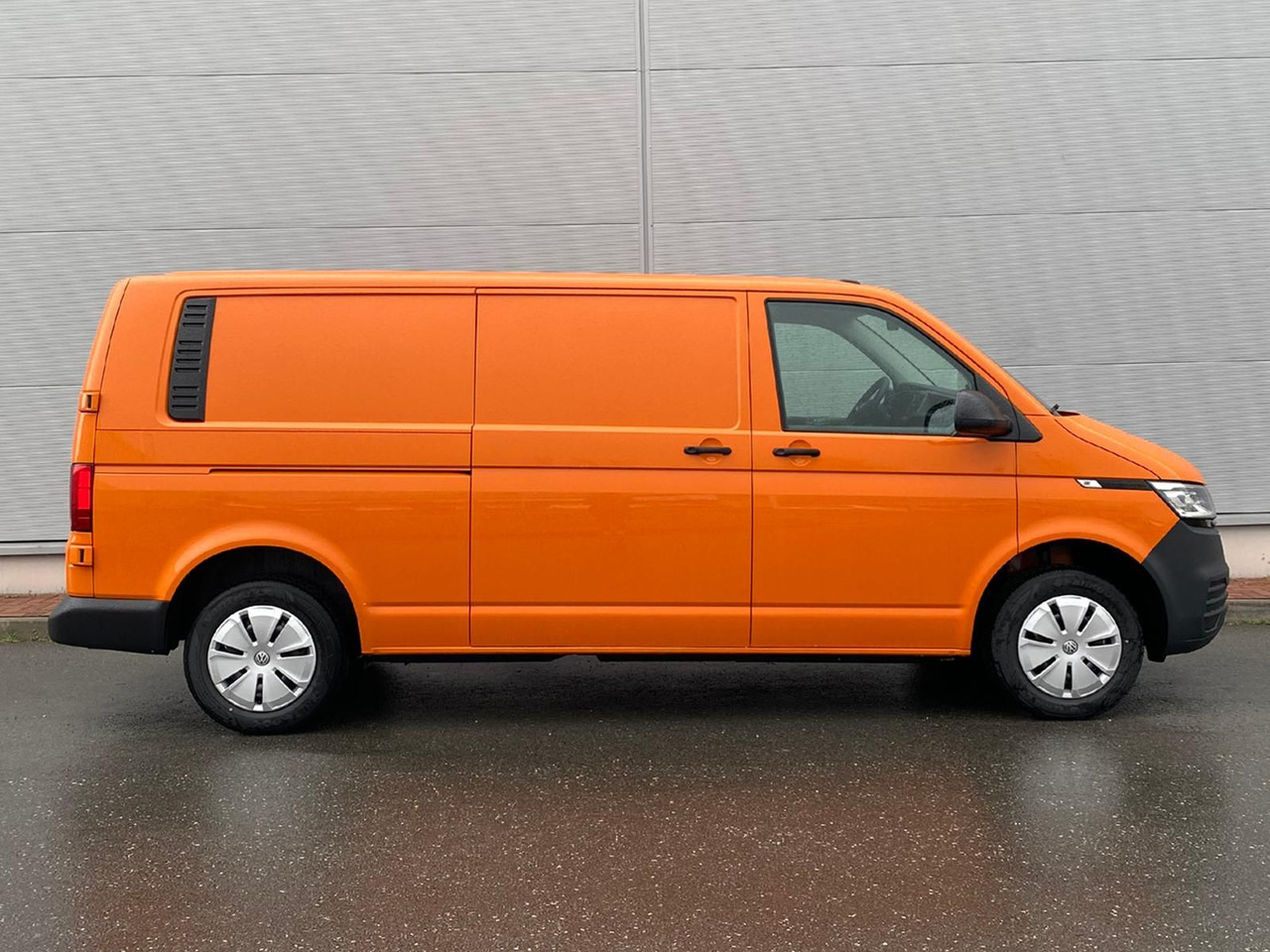 Volkswagen T6.1 Transporter Kasten lang LED PDC KLIMA SITZH - Βαν: φωτογραφία 5 Volkswagen T6.1 Transporter Kasten lang LED PDC KLIMA SITZH - Βαν: φωτογραφία 5