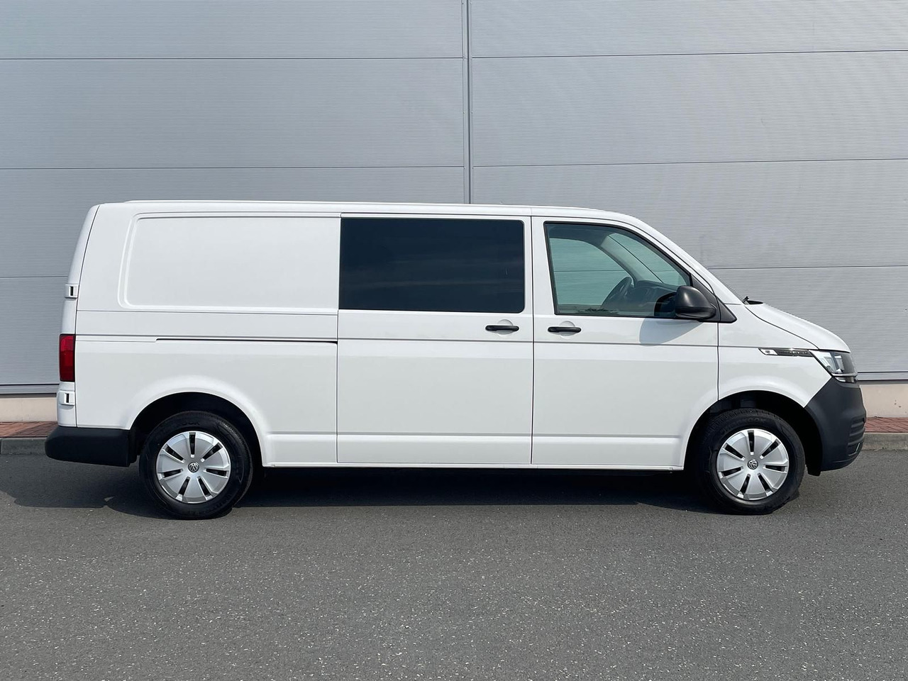 Volkswagen T6.1 Transporter MIXTO LR 2.0 TDI KLIMA PDC - Βαν, Διπλοκάμπινο ελαφρύ επαγγελματικό: φωτογραφία 5 Volkswagen T6.1 Transporter MIXTO LR 2.0 TDI KLIMA PDC - Βαν, Διπλοκάμπινο ελαφρύ επαγγελματικό: φωτογραφία 5