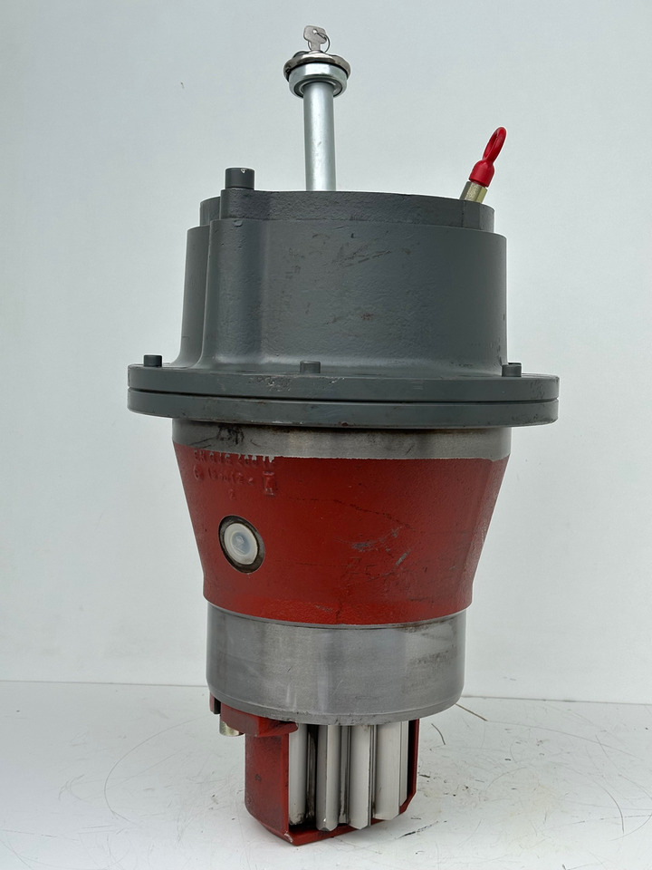 LIEBHERR Liebherr – Bauer Original Schwenkantrieb Typ:SAT275/251 mit ID-Nr.933017801. MG15, MBG12, MG20, MFG10, BG12H. #933017801.0121# - Μειωτήρας περιστροφής για Γεωτρύπανο: φωτογραφία 1 LIEBHERR Liebherr – Bauer Original Schwenkantrieb Typ:SAT275/251 mit ID-Nr.933017801. MG15, MBG12, MG20, MFG10, BG12H. #933017801.0121# - Μειωτήρας περιστροφής για Γεωτρύπανο: φωτογραφία 1