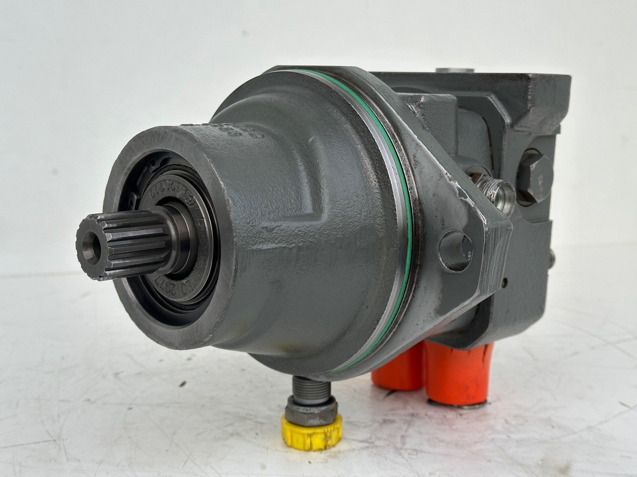 LIEBHERR Original Hydraulikeinbaumotor AT-FMF045. ID-Nr.9075181 – ID-Nr.10125043A. A309, A311, A312, A314, A316, A900, A904, A918, R313, R317, R900, R904. #A18.12.90158# - Υδραυλικός κινητήρας για Εκσκαφέας: φωτογραφία 3 LIEBHERR Original Hydraulikeinbaumotor AT-FMF045. ID-Nr.9075181 – ID-Nr.10125043A. A309, A311, A312, A314, A316, A900, A904, A918, R313, R317, R900, R904. #A18.12.90158# - Υδραυλικός κινητήρας για Εκσκαφέας: φωτογραφία 3