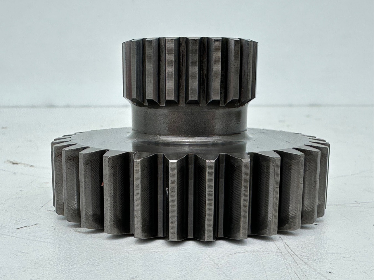 Liebherr - Bonfiglioli Sonnenrad mit ID-Nr.10355344. LTM 1045-3-1-, LTM 1055-1, LTM 1055-3-1-, LTM 1055-3-2-, LTM1070-4-1-, LTM1070-4-2-. #10355344.6088598# - Μετάδοσης κίνησης για Κατασκευή μηχανήματα: φωτογραφία 2 Liebherr - Bonfiglioli Sonnenrad mit ID-Nr.10355344. LTM 1045-3-1-, LTM 1055-1, LTM 1055-3-1-, LTM 1055-3-2-, LTM1070-4-1-, LTM1070-4-2-. #10355344.6088598# - Μετάδοσης κίνησης για Κατασκευή μηχανήματα: φωτογραφία 2