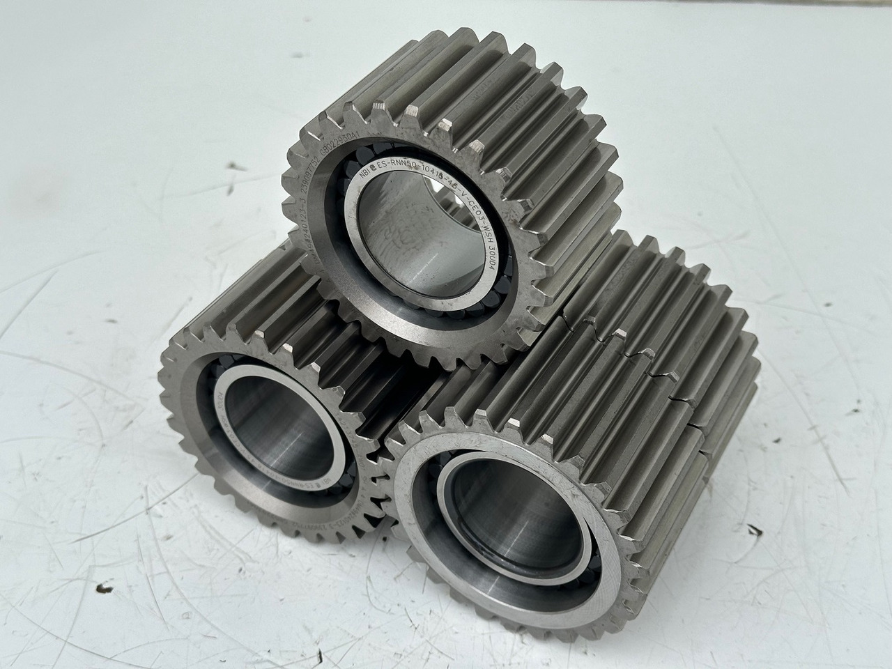 Liebherr Planetenrad ID-Nr.90204951. FAT325P114 - FAT325P115 - FAT325P119. A924,LH30,R914 COMP,R914 RAIL,LOS914,LOS920,R918,R920,R922. #14213745.20.01# - Μοτέρ πορείας για Κατασκευή μηχανήματα: φωτογραφία 1 Liebherr Planetenrad ID-Nr.90204951. FAT325P114 - FAT325P115 - FAT325P119. A924,LH30,R914 COMP,R914 RAIL,LOS914,LOS920,R918,R920,R922. #14213745.20.01# - Μοτέρ πορείας για Κατασκευή μηχανήματα: φωτογραφία 1