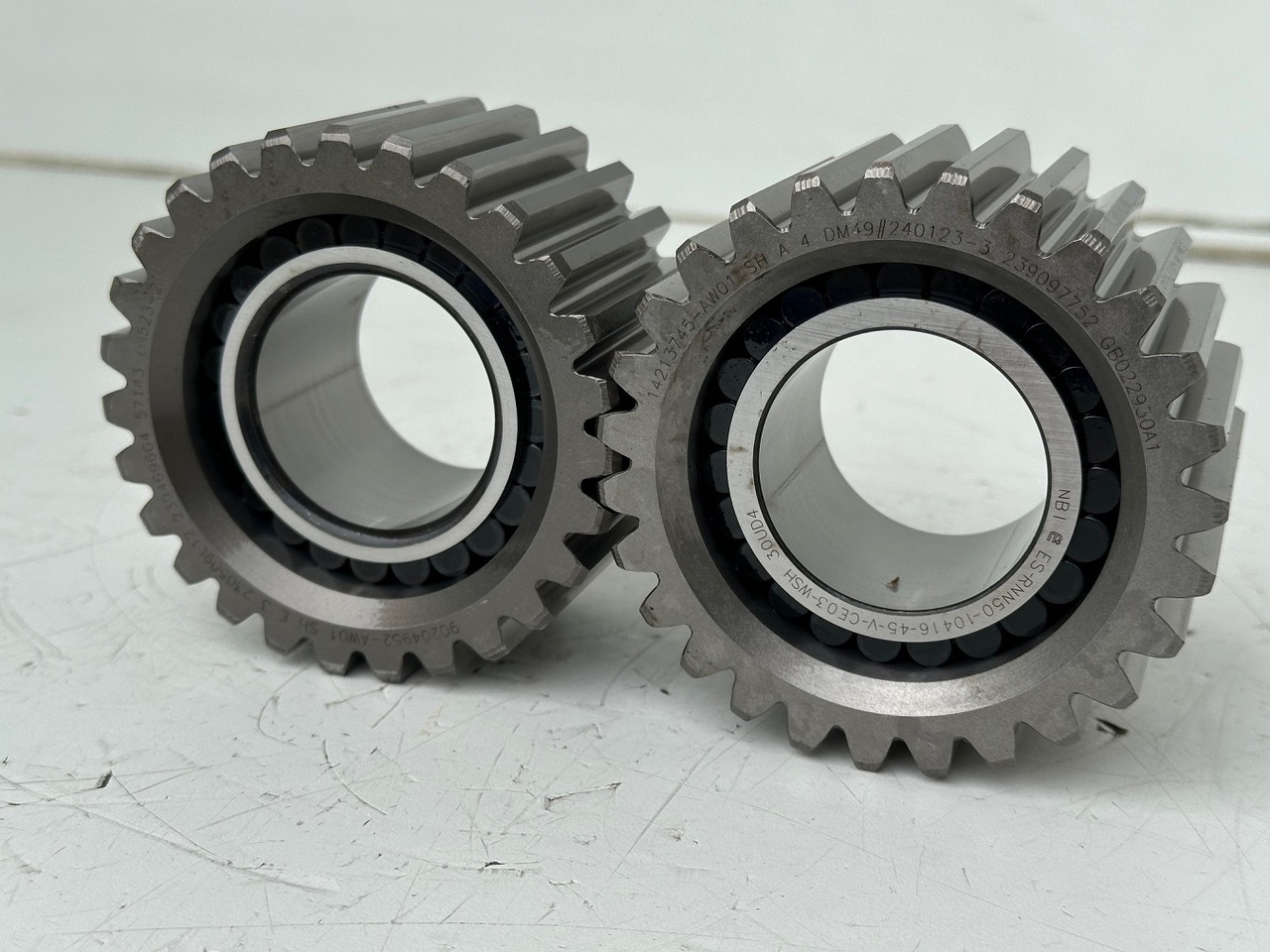 Liebherr Planetenrad ID-Nr.90204951. FAT325P114 - FAT325P115 - FAT325P119. A924,LH30,R914 COMP,R914 RAIL,LOS914,LOS920,R918,R920,R922. #14213745.20.02# - Μοτέρ πορείας για Κατασκευή μηχανήματα: φωτογραφία 1 Liebherr Planetenrad ID-Nr.90204951. FAT325P114 - FAT325P115 - FAT325P119. A924,LH30,R914 COMP,R914 RAIL,LOS914,LOS920,R918,R920,R922. #14213745.20.02# - Μοτέρ πορείας για Κατασκευή μηχανήματα: φωτογραφία 1