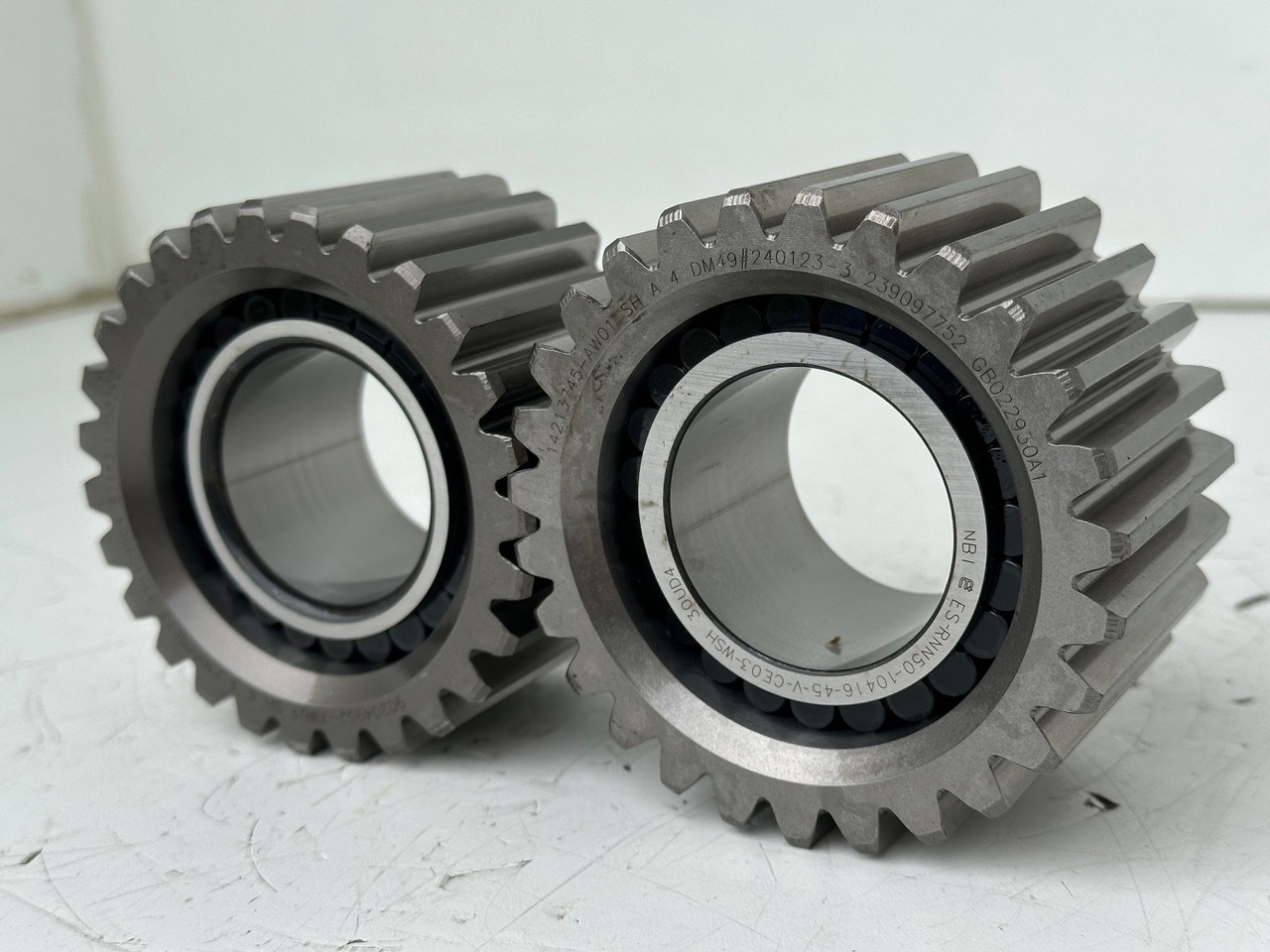 Liebherr Planetenrad ID-Nr.90204951. FAT325P114 - FAT325P115 - FAT325P119. A924,LH30,R914 COMP,R914 RAIL,LOS914,LOS920,R918,R920,R922. #14213745.20.02# - Μοτέρ πορείας για Κατασκευή μηχανήματα: φωτογραφία 2 Liebherr Planetenrad ID-Nr.90204951. FAT325P114 - FAT325P115 - FAT325P119. A924,LH30,R914 COMP,R914 RAIL,LOS914,LOS920,R918,R920,R922. #14213745.20.02# - Μοτέρ πορείας για Κατασκευή μηχανήματα: φωτογραφία 2