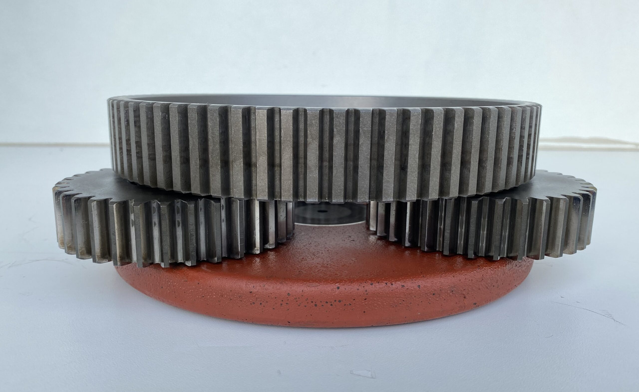 Liebherr Planetenträger ID-Nr.944171103 mit Planetenräder ID-Nr.944110603 - ID-Nr.90201469 mit Lamellenträger ID-Nr.944112103. A900C-LI,A944B-LI,E942,LOS942,LOS944,P942,P944,R942,R944,R944B. #1555# - Μειωτήρας περιστροφής για Κατασκευή μηχανήματα: φωτογραφία 5 Liebherr Planetenträger ID-Nr.944171103 mit Planetenräder ID-Nr.944110603 - ID-Nr.90201469 mit Lamellenträger ID-Nr.944112103. A900C-LI,A944B-LI,E942,LOS942,LOS944,P942,P944,R942,R944,R944B. #1555# - Μειωτήρας περιστροφής για Κατασκευή μηχανήματα: φωτογραφία 5