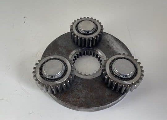 Liebherr Planetenträger and Planetenräder ID-Nr.90024981 - ID-Nr.90024983. FAT325P113, FAT325P115, FAT325P119. #N5021# - Μοτέρ πορείας για Κατασκευή μηχανήματα: φωτογραφία 1 Liebherr Planetenträger and Planetenräder ID-Nr.90024981 - ID-Nr.90024983. FAT325P113, FAT325P115, FAT325P119. #N5021# - Μοτέρ πορείας για Κατασκευή μηχανήματα: φωτογραφία 1