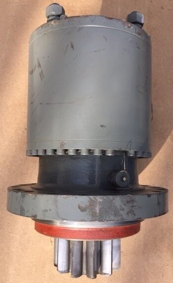 Liebherr Schwenkantrieb SAT250/283, ID-Nr.90203235 - ID-Nr.90203237 - ID-Nr.90208630. - Μειωτήρας περιστροφής για Ερπυστριοφόρος εκσκαφέας: φωτογραφία 1 Liebherr Schwenkantrieb SAT250/283, ID-Nr.90203235 - ID-Nr.90203237 - ID-Nr.90208630. - Μειωτήρας περιστροφής για Ερπυστριοφόρος εκσκαφέας: φωτογραφία 1