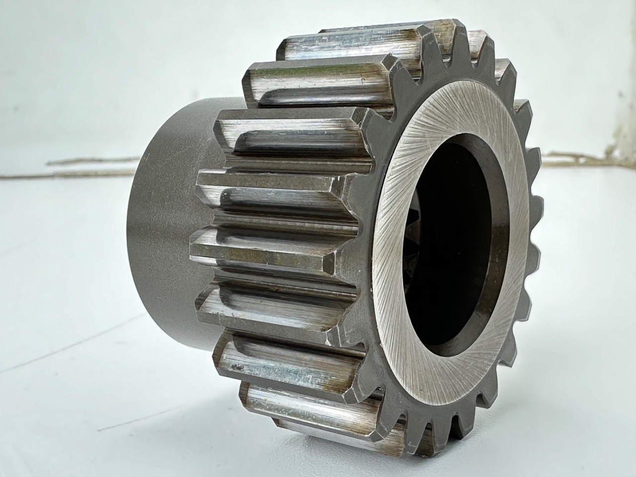 Liebherr Sonnenrad ID-Nr.932778101 - ID-Nr.90208501. SAT325/242, SAT325/254, SAT325/294. A900, A944, LH60, R936, R942, R944, R946, R950. #90208501.081.073# - Μειωτήρας περιστροφής για Κατασκευή μηχανήματα: φωτογραφία 4 Liebherr Sonnenrad ID-Nr.932778101 - ID-Nr.90208501. SAT325/242, SAT325/254, SAT325/294. A900, A944, LH60, R936, R942, R944, R946, R950. #90208501.081.073# - Μειωτήρας περιστροφής για Κατασκευή μηχανήματα: φωτογραφία 4