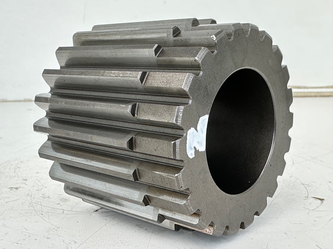 Liebherr Sonnenrad ID-Nr.9442837. FAT350 - FAT350P022 - FAT350P032 - FAT350P059 - FAT350P062 - FAT350P068 - FAT350P079. LH22, LOS103, ER912, LOS914, LOS924 COMP, R313, R317, R900, R902, R904, R912, - Μοτέρ πορείας για Ερπυστριοφόρος εκσκαφέας: φωτογραφία 4 Liebherr Sonnenrad ID-Nr.9442837. FAT350 - FAT350P022 - FAT350P032 - FAT350P059 - FAT350P062 - FAT350P068 - FAT350P079. LH22, LOS103, ER912, LOS914, LOS924 COMP, R313, R317, R900, R902, R904, R912, - Μοτέρ πορείας για Ερπυστριοφόρος εκσκαφέας: φωτογραφία 4