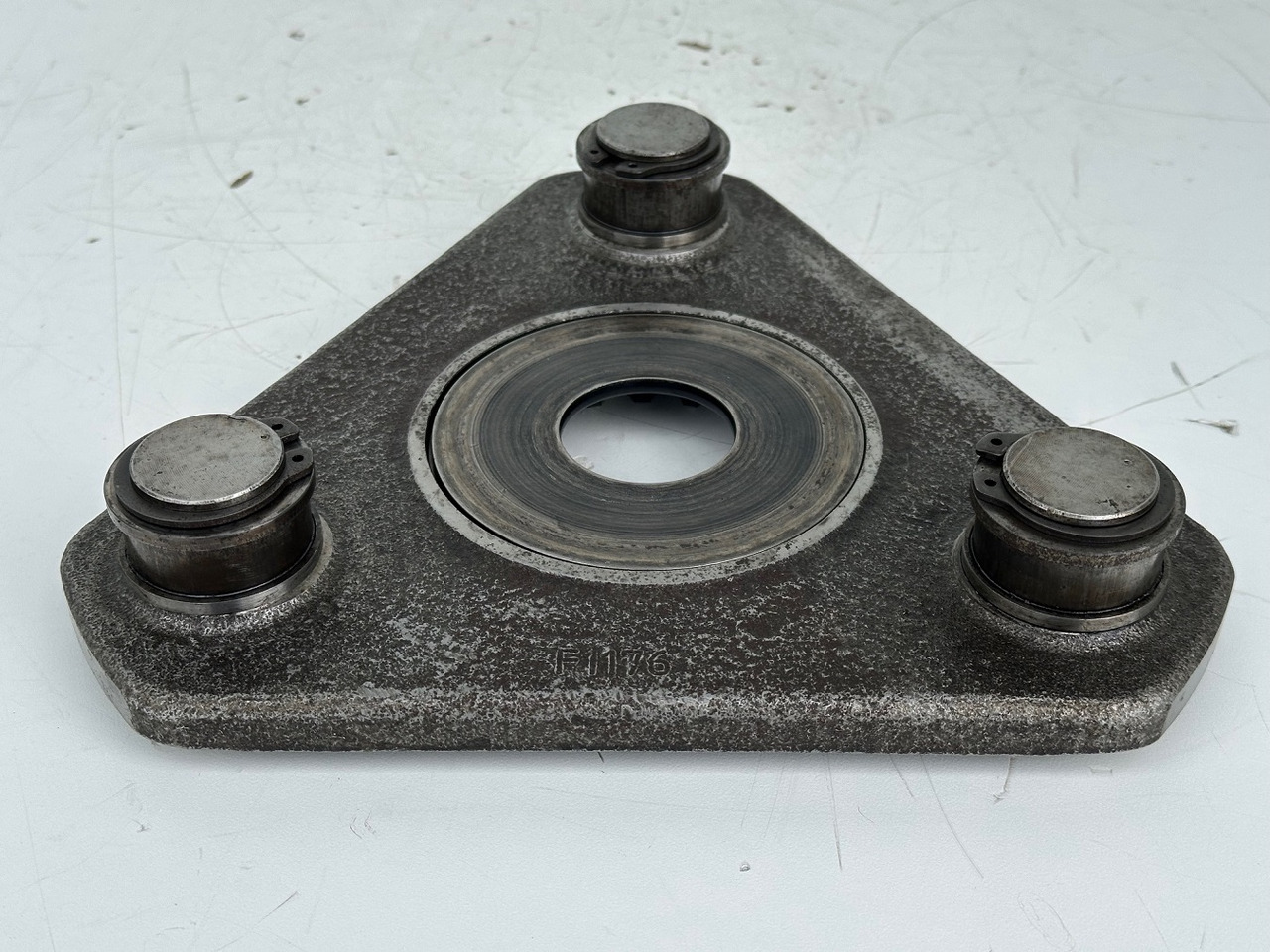 Original Liebherr Planetenträger ID-Nr.90214391. FAT400P130. LOS926,R926,R930,R934,R936 K-LC,R936 K-NLC,R936 K-SLC,R938. #90214391.FI.2049# - Μοτέρ πορείας για Κατασκευή μηχανήματα: φωτογραφία 2 Original Liebherr Planetenträger ID-Nr.90214391. FAT400P130. LOS926,R926,R930,R934,R936 K-LC,R936 K-NLC,R936 K-SLC,R938. #90214391.FI.2049# - Μοτέρ πορείας για Κατασκευή μηχανήματα: φωτογραφία 2