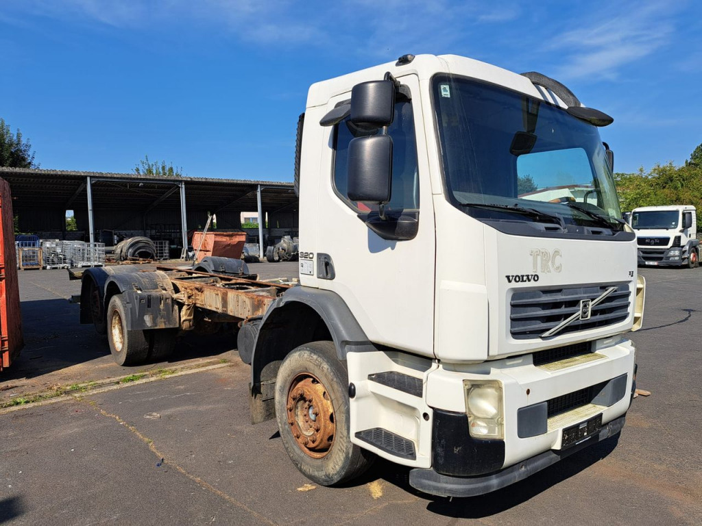 Volvo FE 320 (Nr. 4800) - Φορτηγό σασί: φωτογραφία 3 Volvo FE 320 (Nr. 4800) - Φορτηγό σασί: φωτογραφία 3