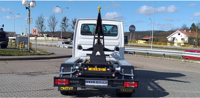 Iveco 50C18 + KING HZ-4R Hakowiec / Hooklift / Abrollkipper - Φορτηγό φόρτωσης γάντζου: φωτογραφία 1 Iveco 50C18 + KING HZ-4R Hakowiec / Hooklift / Abrollkipper - Φορτηγό φόρτωσης γάντζου: φωτογραφία 1