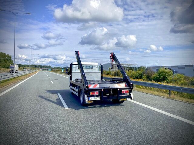 Mitsubishi Fuso 9C18 bramowiec BR6 - Φορτηγό καδοφόρος φορτωτής: φωτογραφία 4 Mitsubishi Fuso 9C18 bramowiec BR6 - Φορτηγό καδοφόρος φορτωτής: φωτογραφία 4