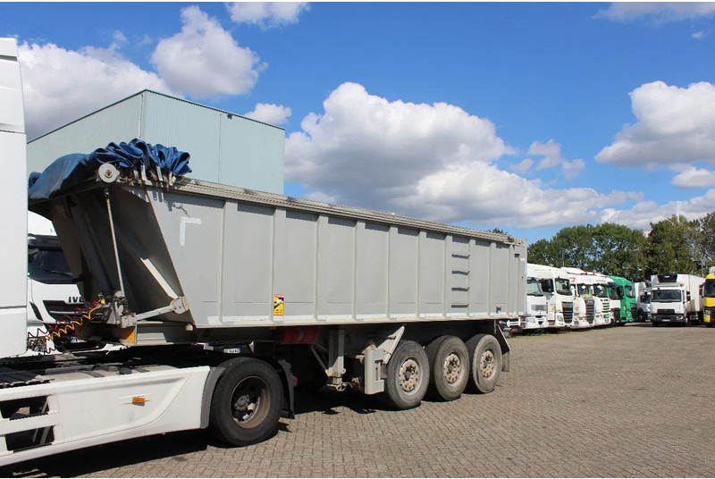 Benalu * 27 CUB * Lift Axle * - Επικαθήμενο ανατρεπόμενο: φωτογραφία 1 Benalu * 27 CUB * Lift Axle * - Επικαθήμενο ανατρεπόμενο: φωτογραφία 1