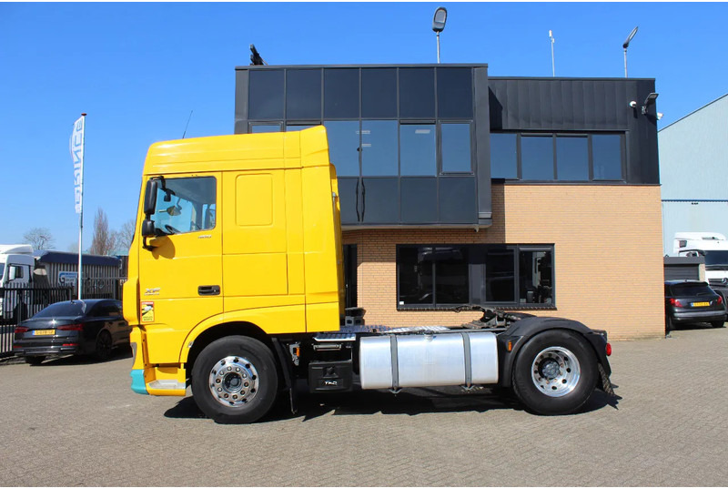 DAF XF 106.460 * EURO6 * 4X2 * - Τράκτορας: φωτογραφία 2 DAF XF 106.460 * EURO6 * 4X2 * - Τράκτορας: φωτογραφία 2