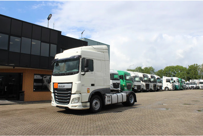 DAF XF 106.460 * RETARDER * 4X2 * - Τράκτορας: φωτογραφία 1 DAF XF 106.460 * RETARDER * 4X2 * - Τράκτορας: φωτογραφία 1