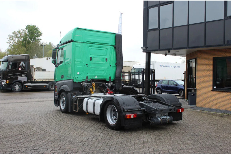 Mercedes-Benz Actros 1942 * 4x2 * 2 TANK * MEGA * - Τράκτορας: φωτογραφία 4 Mercedes-Benz Actros 1942 * 4x2 * 2 TANK * MEGA * - Τράκτορας: φωτογραφία 4