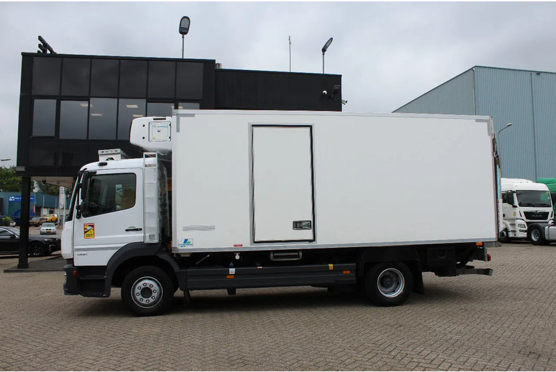 Mercedes-Benz Atego 1221 * EURO6 * 4X2 * BOX * CARRIER * SUPRA 750 * MANUAL * - Φορτηγό ψυγείο: φωτογραφία 2 Mercedes-Benz Atego 1221 * EURO6 * 4X2 * BOX * CARRIER * SUPRA 750 * MANUAL * - Φορτηγό ψυγείο: φωτογραφία 2