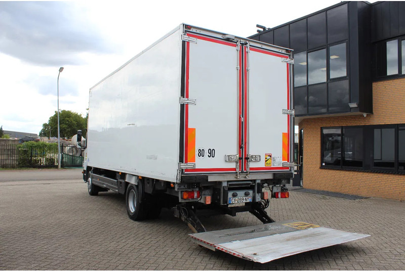 Mercedes-Benz Atego 1318 * MANUAL * CARRIER SUPRA 550 - Φορτηγό ψυγείο: φωτογραφία 2 Mercedes-Benz Atego 1318 * MANUAL * CARRIER SUPRA 550 - Φορτηγό ψυγείο: φωτογραφία 2