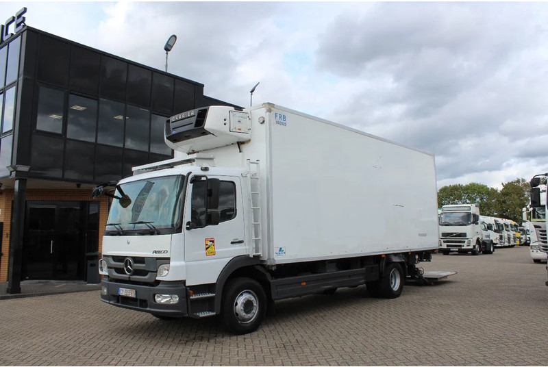 Mercedes-Benz Atego 1318 * MANUAL * CARRIER SUPRA 550 - Φορτηγό ψυγείο: φωτογραφία 1 Mercedes-Benz Atego 1318 * MANUAL * CARRIER SUPRA 550 - Φορτηγό ψυγείο: φωτογραφία 1