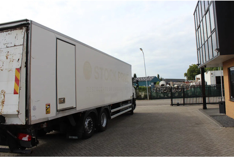 Scania P320 * EURO5 * 6X2 * CARRIER SUPRA 750 * MANUAL * - Φορτηγό ψυγείο: φωτογραφία 4 Scania P320 * EURO5 * 6X2 * CARRIER SUPRA 750 * MANUAL * - Φορτηγό ψυγείο: φωτογραφία 4