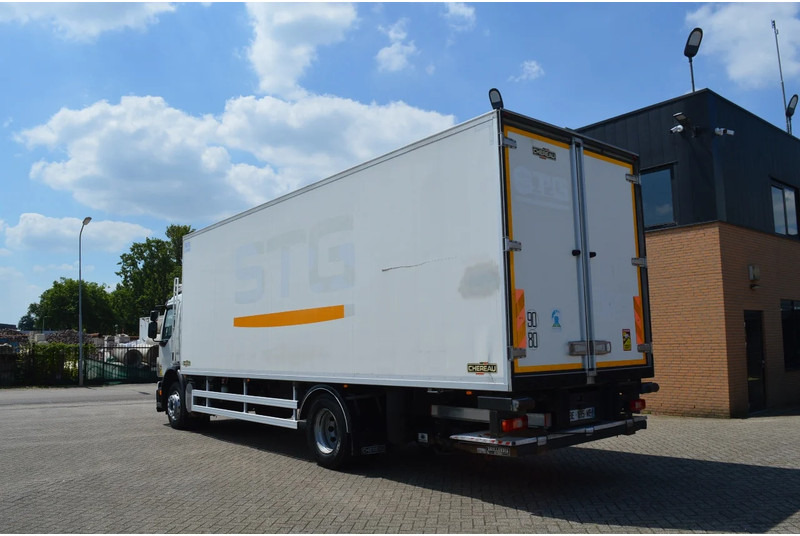 Volvo FE 260 * EURO5 * CARRIER SUPRA SILENT 950 MT * 4X2 * - Φορτηγό ψυγείο: φωτογραφία 3 Volvo FE 260 * EURO5 * CARRIER SUPRA SILENT 950 MT * 4X2 * - Φορτηγό ψυγείο: φωτογραφία 3