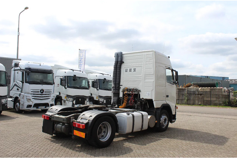 Volvo FH 12.420 * MANUAL * 4X2 * - Τράκτορας: φωτογραφία 4 Volvo FH 12.420 * MANUAL * 4X2 * - Τράκτορας: φωτογραφία 4