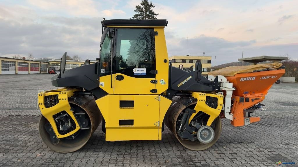 Bomag BW 154 AP-4v AM - Ασφαλτικός οδοστρωτήρας: φωτογραφία 5 Bomag BW 154 AP-4v AM - Ασφαλτικός οδοστρωτήρας: φωτογραφία 5