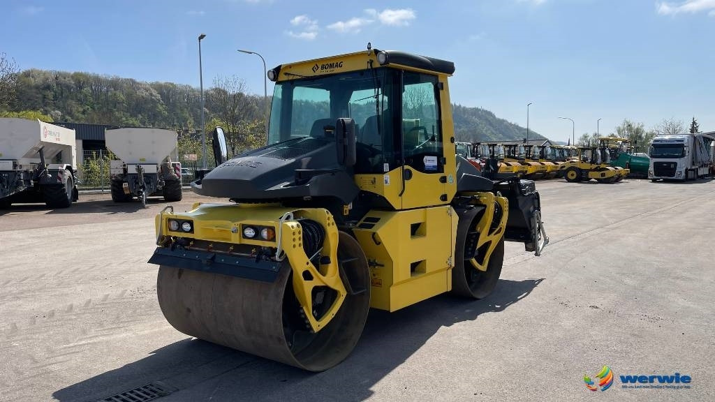 Bomag BW 174 AP-4V - Ασφαλτικός οδοστρωτήρας: φωτογραφία 4 Bomag BW 174 AP-4V - Ασφαλτικός οδοστρωτήρας: φωτογραφία 4