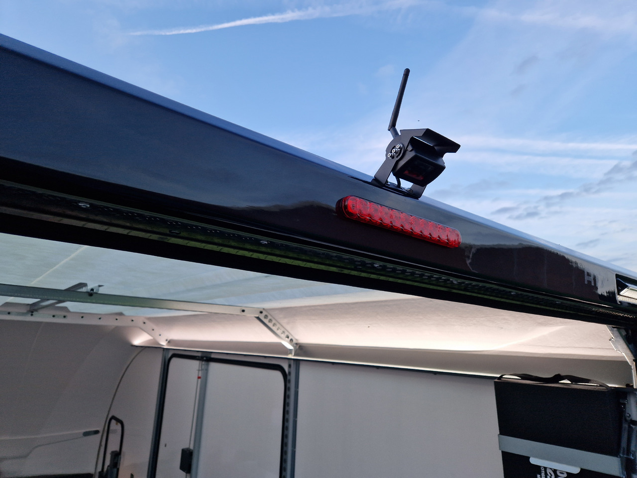 Ρυμούλκα αυτοκινητάμαξα BJT Race Transporter 7 397-6023-35-3-10-B 600x228x189cm black RR Kamera 1 Alufelgen Tridem 3500 Akt: φωτογραφία 17