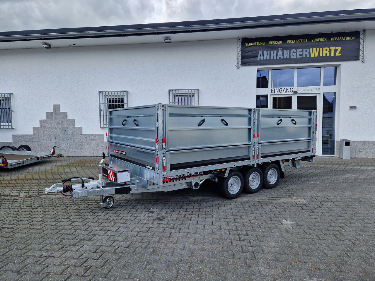 Brian James Trailer Tipper 400x200x100cm Aufsatz elektro blackline LED Tridem 3500kg Modell 24 - Ρυμούλκα ανατρεπόμενο: φωτογραφία 1 Brian James Trailer Tipper 400x200x100cm Aufsatz elektro blackline LED Tridem 3500kg Modell 24 - Ρυμούλκα ανατρεπόμενο: φωτογραφία 1