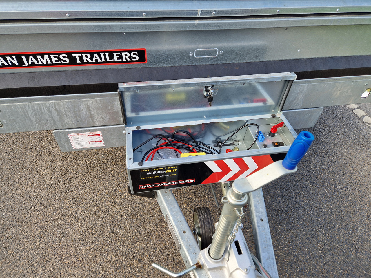 Brian James Trailer Tipper 400x200x100cm Aufsatz elektro blackline LED Tridem 3500kg Modell 24 - Ρυμούλκα ανατρεπόμενο: φωτογραφία 5 Brian James Trailer Tipper 400x200x100cm Aufsatz elektro blackline LED Tridem 3500kg Modell 24 - Ρυμούλκα ανατρεπόμενο: φωτογραφία 5