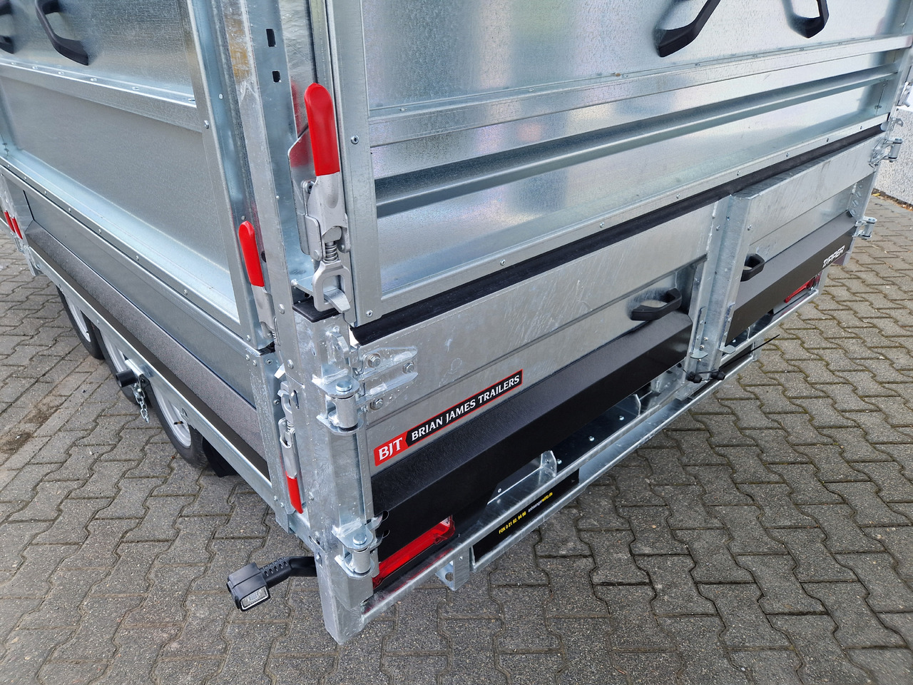 Brian James Trailer Tipper 400x200x100cm Aufsatz elektro blackline LED Tridem 3500kg Modell 24 - Ρυμούλκα ανατρεπόμενο: φωτογραφία 2 Brian James Trailer Tipper 400x200x100cm Aufsatz elektro blackline LED Tridem 3500kg Modell 24 - Ρυμούλκα ανατρεπόμενο: φωτογραφία 2