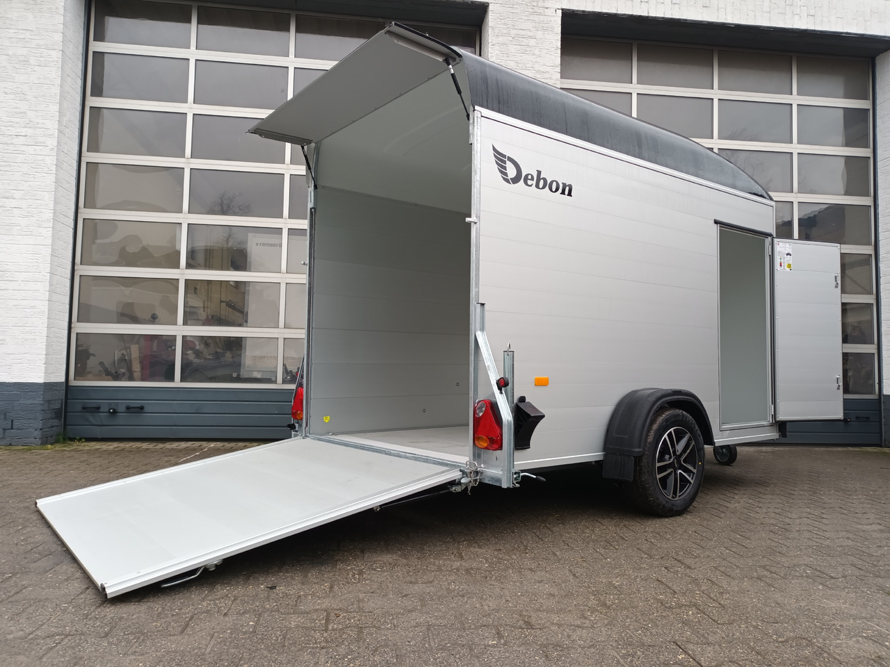 Cargo Roadster 400 312x164x184cm Alu Poly black Seitentür Alufelgen Aluboden 1300kg Pullman 100km/H - Ρυμούλκα κόφα: φωτογραφία 3 Cargo Roadster 400 312x164x184cm Alu Poly black Seitentür Alufelgen Aluboden 1300kg Pullman 100km/H - Ρυμούλκα κόφα: φωτογραφία 3