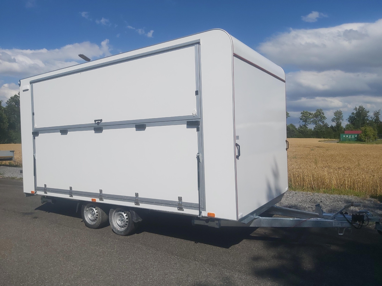 Event Trailer Koffer TWSP M 470T.01 470x220x217cm Seitenklappe IL 2700kg 100km/H - Ρυμουλκούμενη καντίνα: φωτογραφία 1 Event Trailer Koffer TWSP M 470T.01 470x220x217cm Seitenklappe IL 2700kg 100km/H - Ρυμουλκούμενη καντίνα: φωτογραφία 1