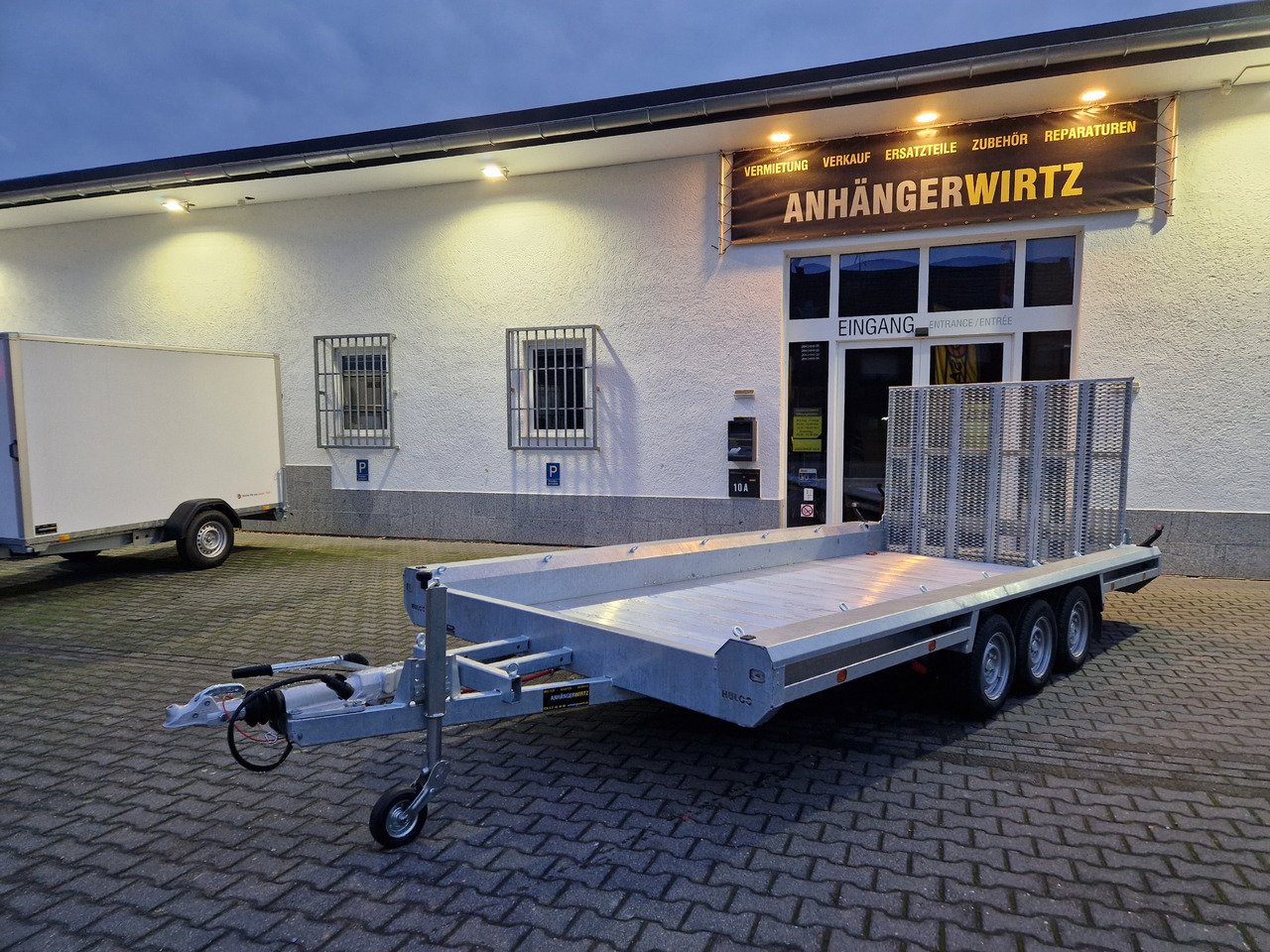 HULCO TERRAX Aluboden 469x195x27cm Heckrampe 150cm Tridem 3500kg (XXL) - Τρέιλερ μεταφοράς μηχανημάτων: φωτογραφία 1 HULCO TERRAX Aluboden 469x195x27cm Heckrampe 150cm Tridem 3500kg (XXL) - Τρέιλερ μεταφοράς μηχανημάτων: φωτογραφία 1