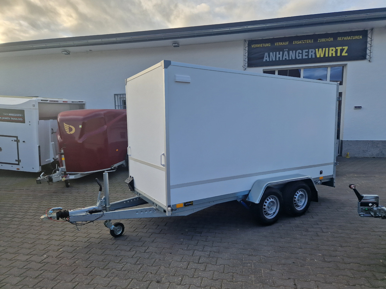 Kargo F2736HTD 358x146x180cm Zurrsystem (L) 2700kg 100km/H Modell 2025 - Ρυμούλκα κόφα: φωτογραφία 5 Kargo F2736HTD 358x146x180cm Zurrsystem (L) 2700kg 100km/H Modell 2025 - Ρυμούλκα κόφα: φωτογραφία 5