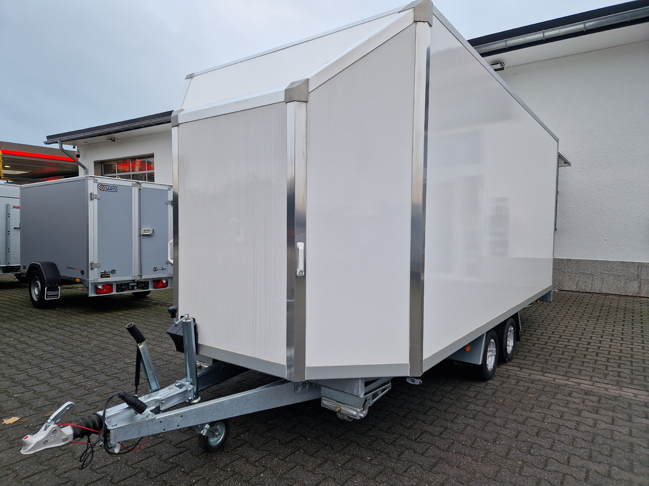 Ρυμουλκούμενη καντίνα Koffer Hochlader FC 275HTLAERO10AF Messe 500x200x195cm Alufelgen 230V IL (XXL) 2700kg 100km/H: φωτογραφία 19