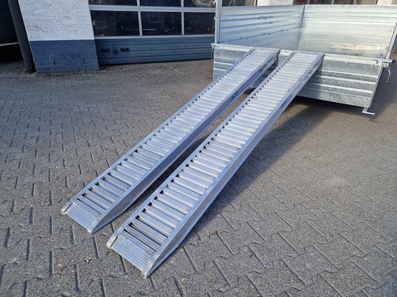 Leasing  Saris Kipper 3 SKS 310 176 40cm Stahlwände HD elektro Notpumpe Alurampen Stützen 3000kg 100km/H Saris Kipper 3 SKS 310 176 40cm Stahlwände HD elektro Notpumpe Alurampen Stützen 3000kg 100km/H: φωτογραφία 22